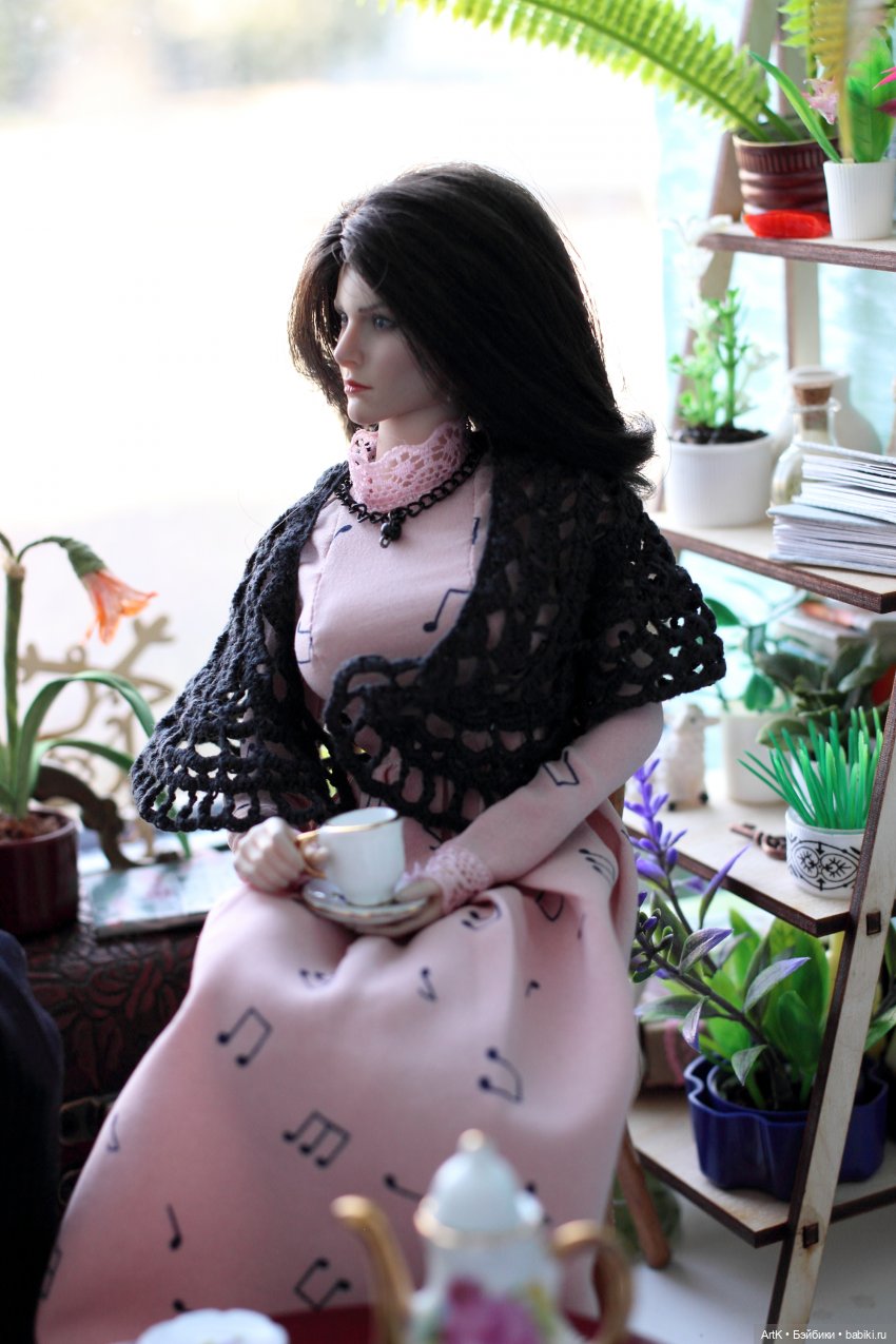 День неожиданностей, Phicen