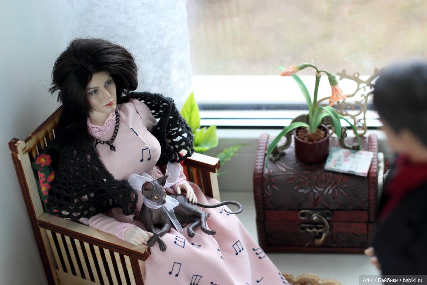 День неожиданностей, Phicen