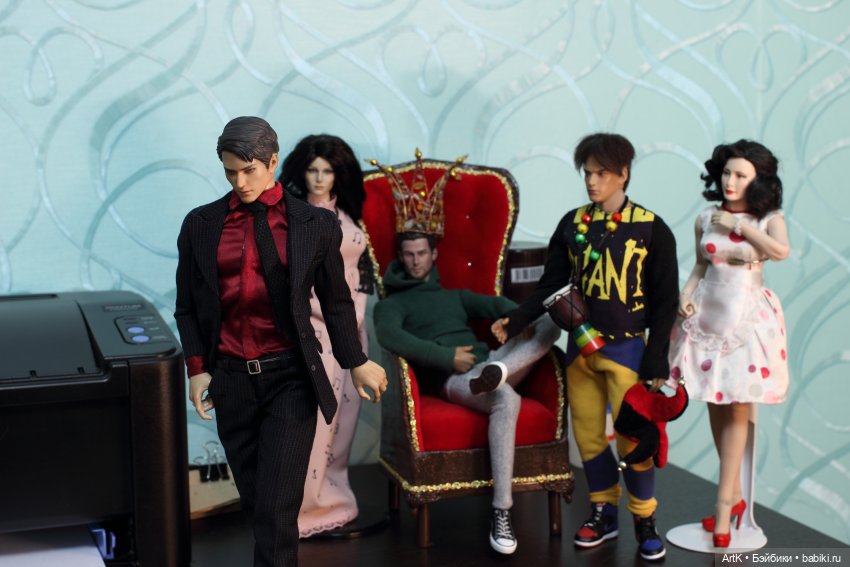 Знакомство, Phicen — Куклы Phicen (TBLeague/Фицен): бесшовные тела