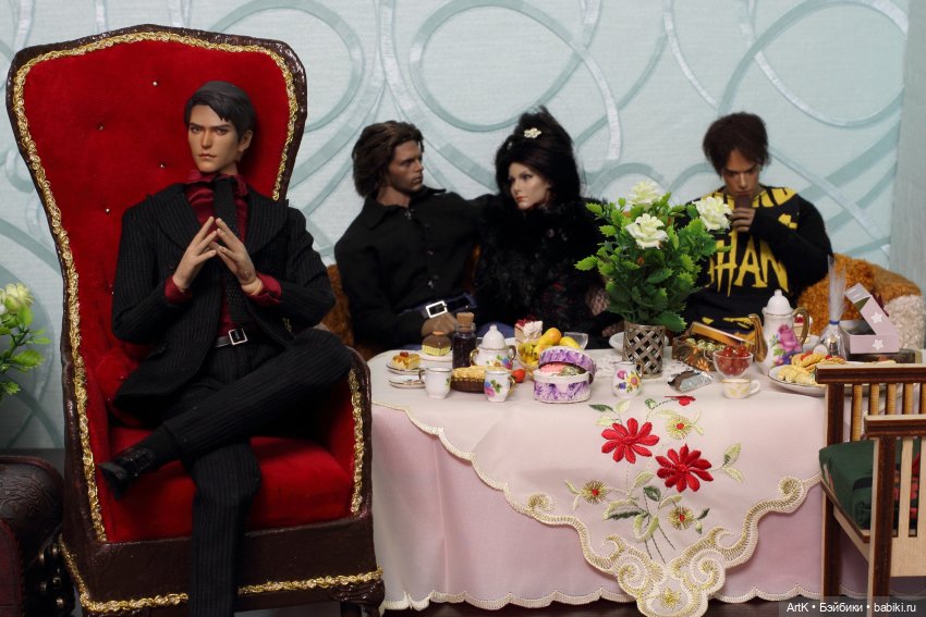 Чаепитие, Phicen — Куклы Phicen (TBLeague/Фицен): бесшовные тела