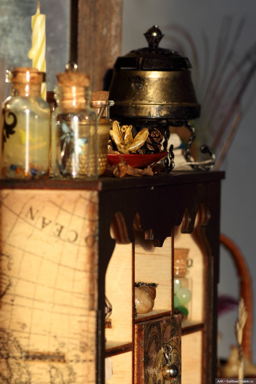 Шкаф для чародейки — Мебель для кукол и домиков: фото (фото 5)