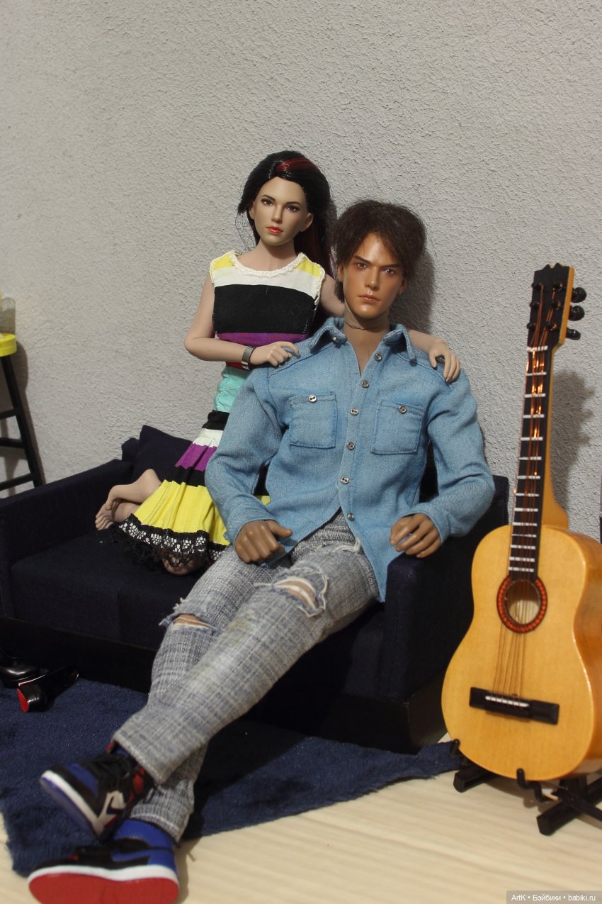 Разгадка, Phicen — Кукольные фотоистории и сериалы: комиксы