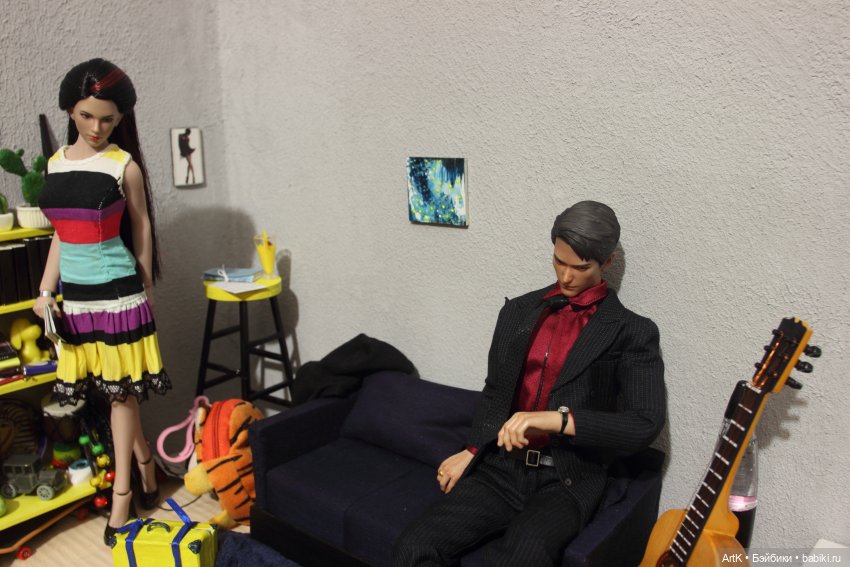 Разгадка, Phicen — Кукольные фотоистории и сериалы: комиксы