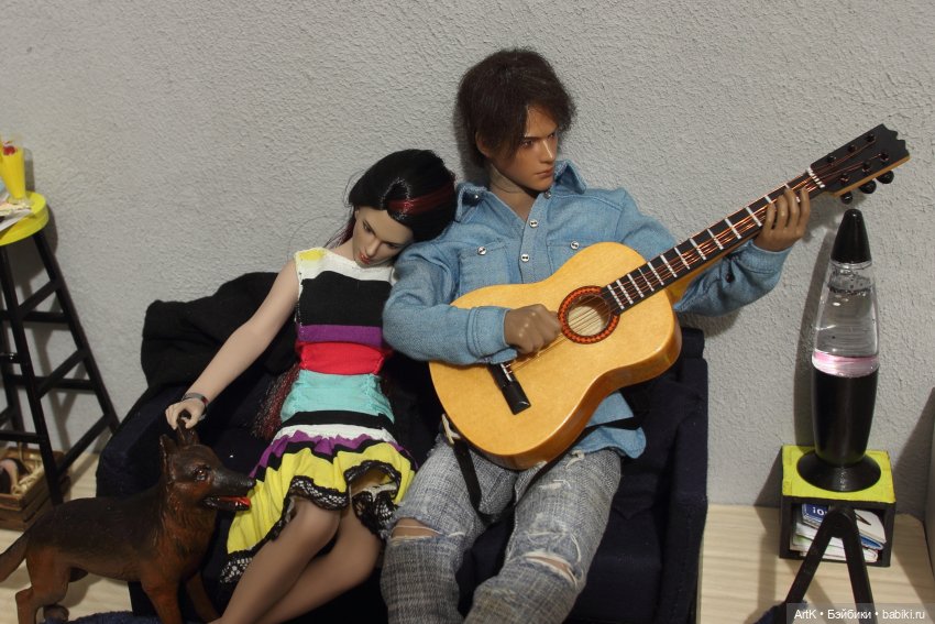 Разгадка, Phicen — Кукольные фотоистории и сериалы: комиксы