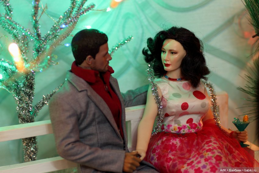 Новогодняя вечеринка, Phicen