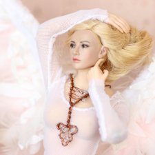 Ангельская нега, Phicen