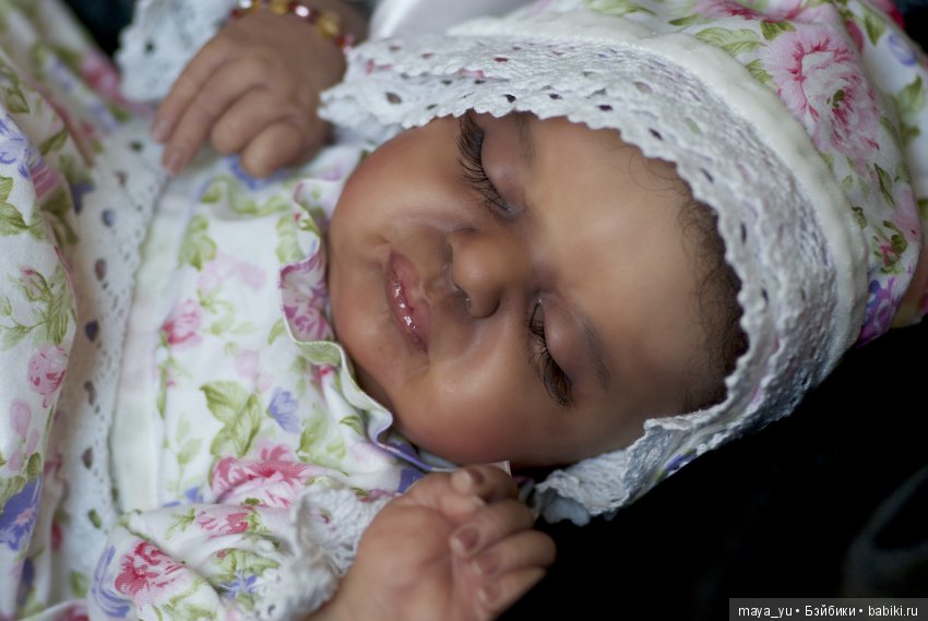 Темнокожая сплюшечка Америкус