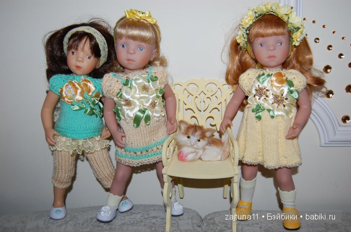 С праздником 1 Мая вас всех поздравляют мои Игровые куклы Petitcollin. Minouche