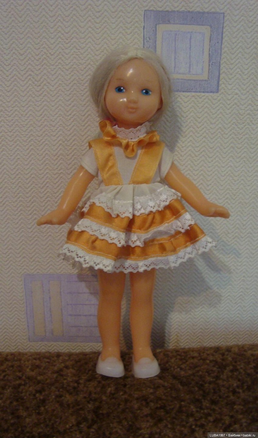 Куклы Ворошиловградской фабрики