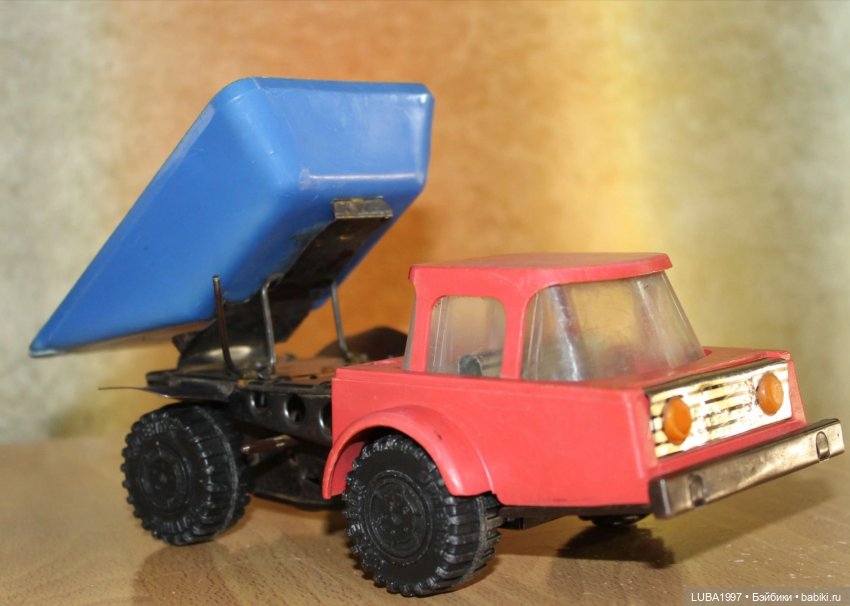 Завод игрушек СССР "Орленок" Московская область