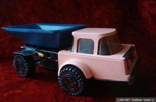 Завод игрушек СССР "Орленок" Московская область