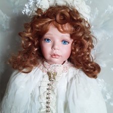Красивая кукла от известного автора
