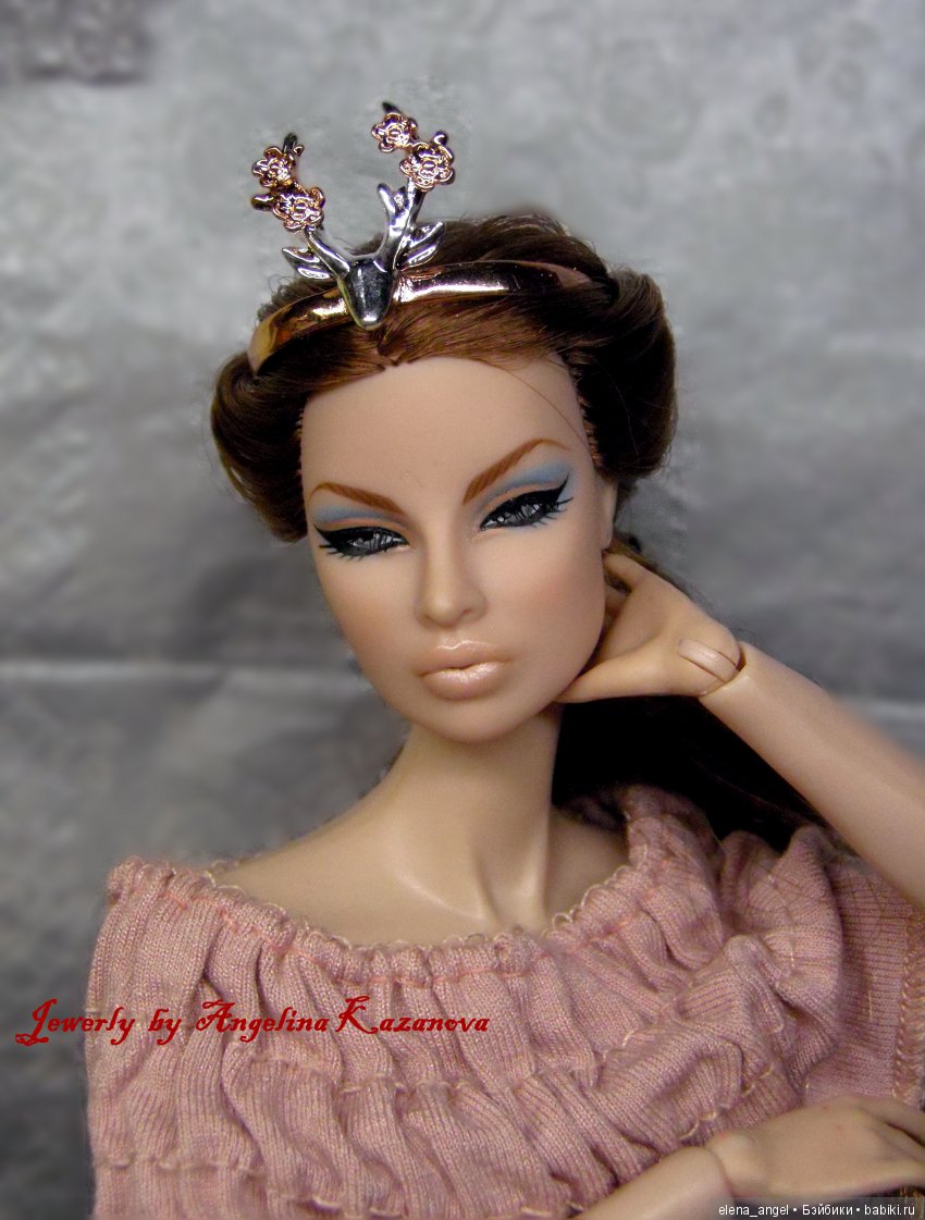 Немного новых украшений для волос для кукол 1/6
