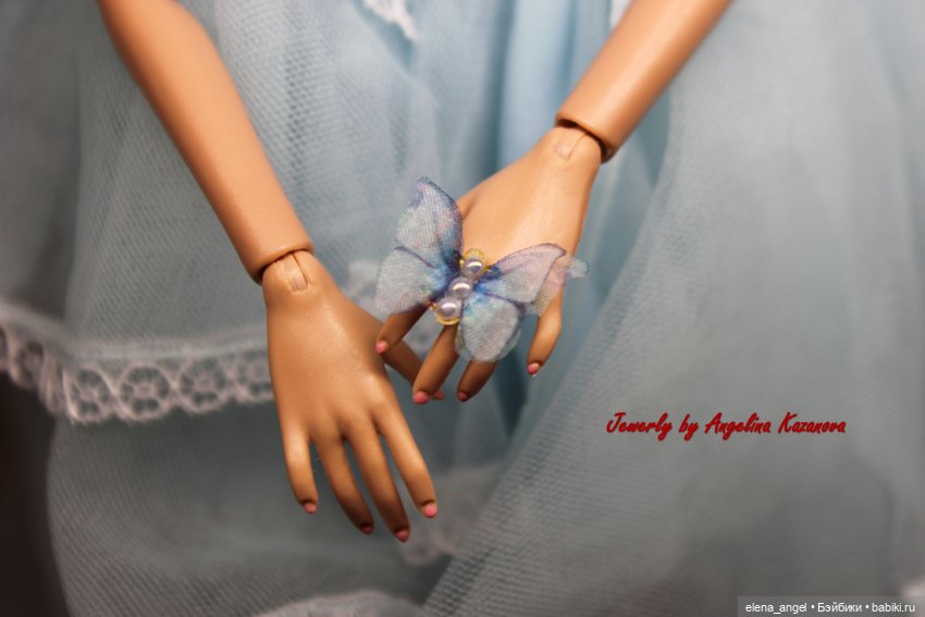 Миниатюрное кольцо "Бабочка" для кукол Fashion Royalty (фото 3)