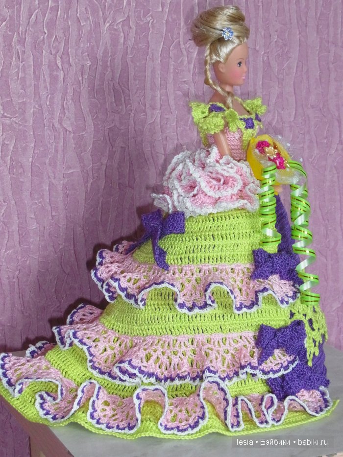 Вязаные наряды для Тоннер и Барби