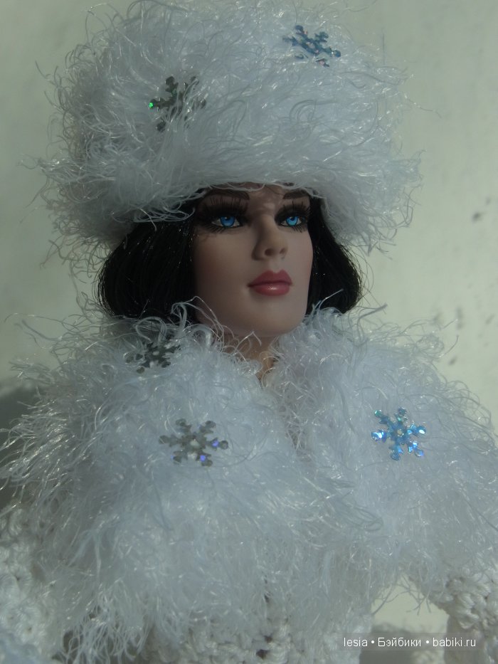 Вязаные наряды для Тоннер и Барби