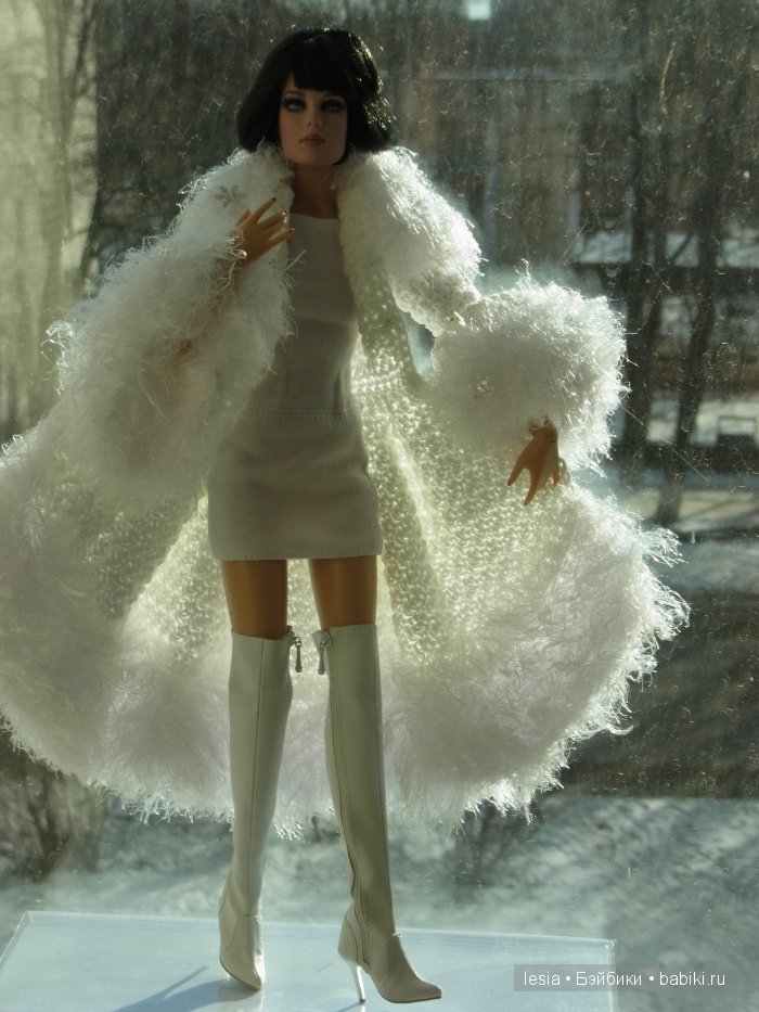 Вязаные наряды для Тоннер и Барби