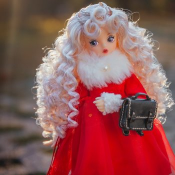 Беатрис — Blommor Doll Flower of Dreams — на осенней прогулке