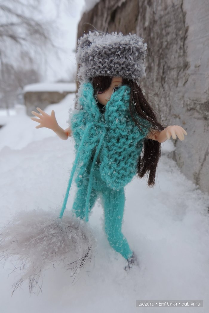 Azone Picconeemo Aika