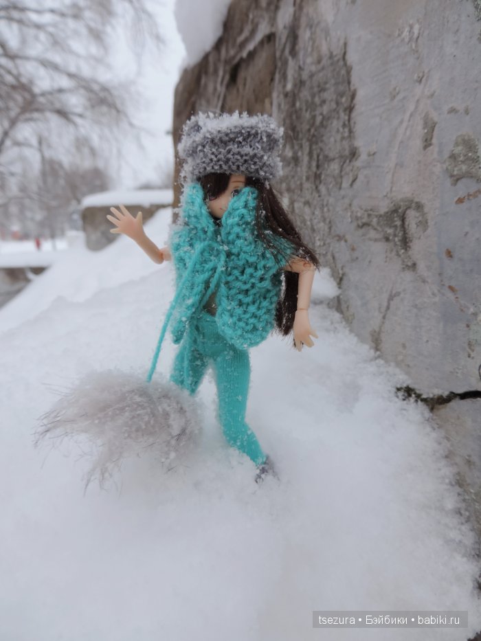 Azone Picconeemo Aika