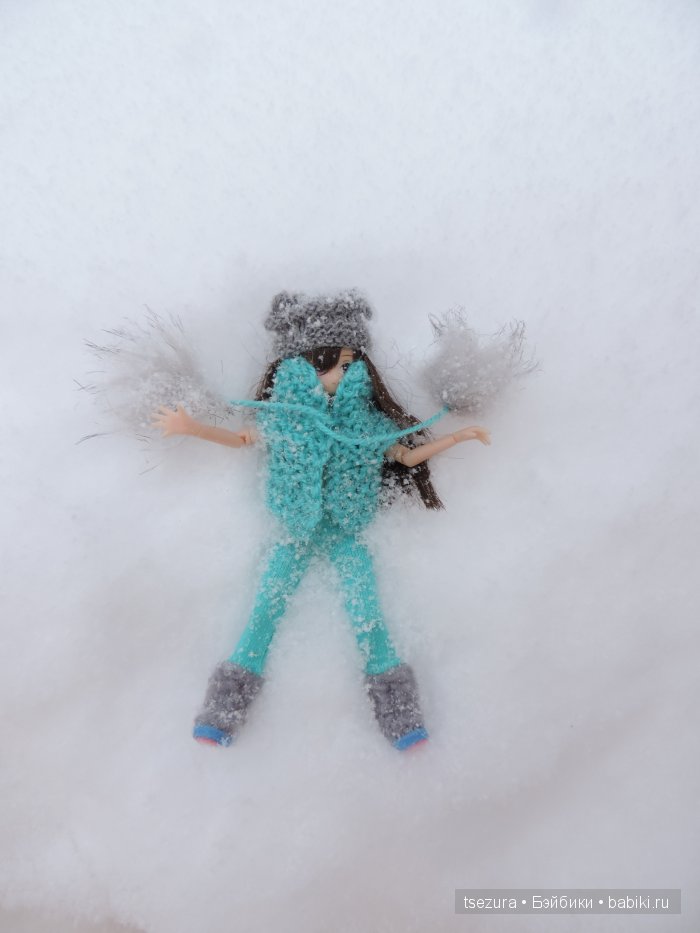 Azone Picconeemo Aika