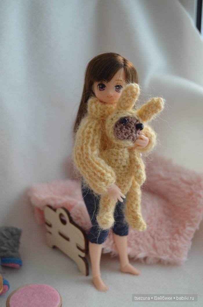 Айка и солнечный зайчик