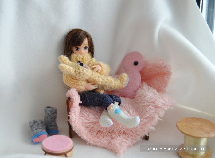 Айка и солнечный зайчик