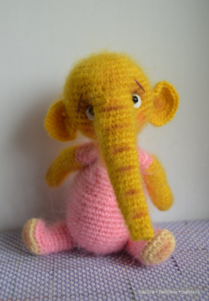 Здравствуйте, я Tsezura, и я амигурумиголик. Авторские игрушки своими руками