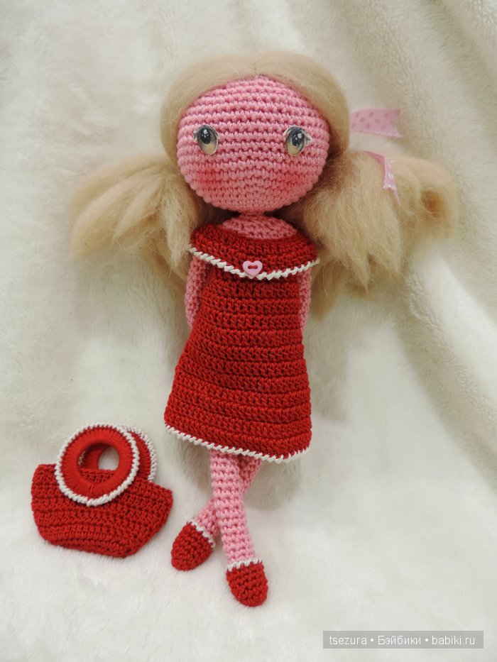 Здравствуйте, я Tsezura, и я амигурумиголик. Авторские игрушки своими руками