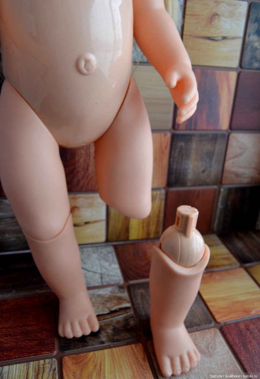 Сестрёнки, найди десять отличий (фото 7)