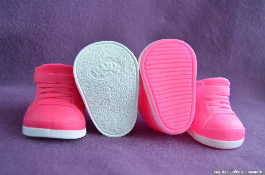 Сестрёнки, найди десять отличий