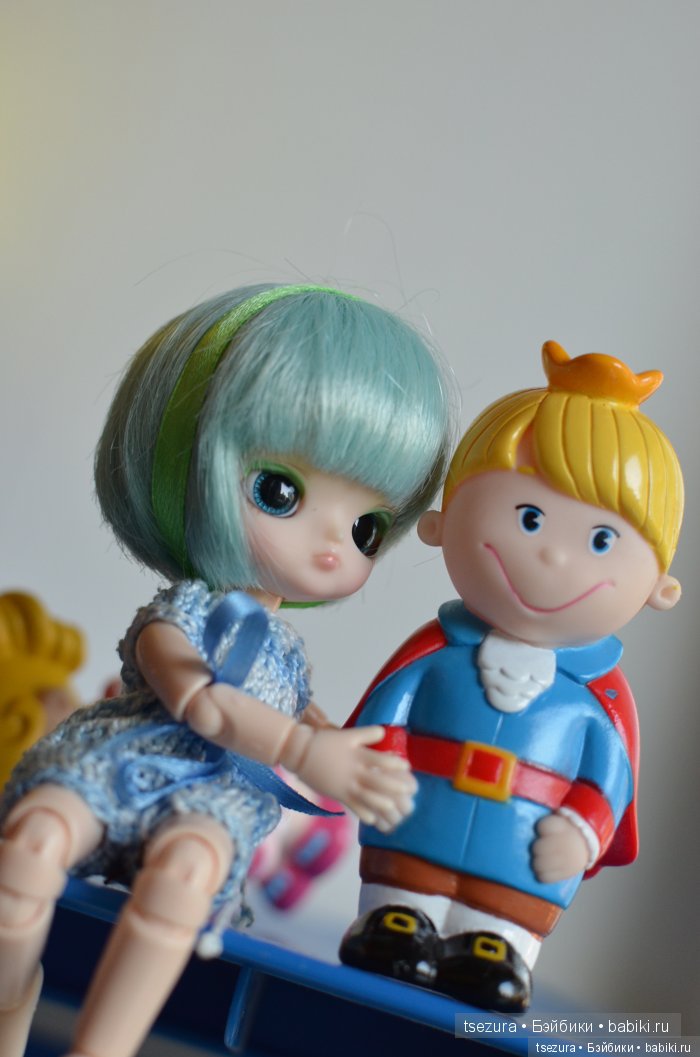 И я вас поздравлю с Международным днём девочек (фото 4)