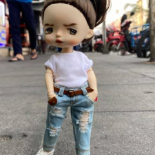 Абсолютно новые джинсы  для  Холала    и т.д.