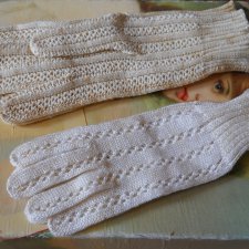Антикварные перчатки детские для большой антикварной куклы или декора.
