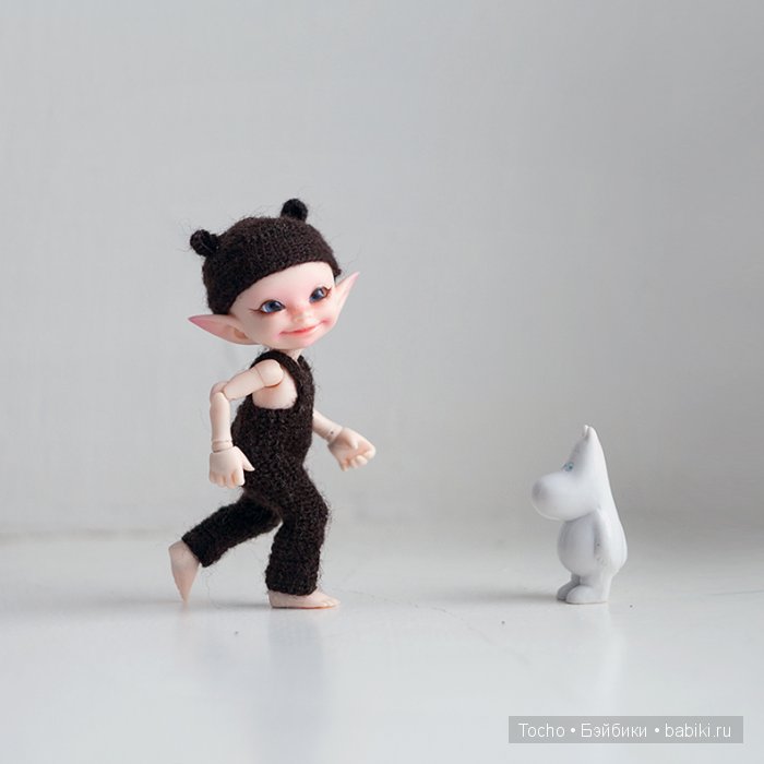 вязаный комбинезон для realpuki