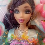 Очень красивая кукла