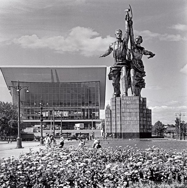 Прогулки с куклами по "территории праздника". Легенды и призраки СССР и быль 80-летней красавицы. Ч.1
