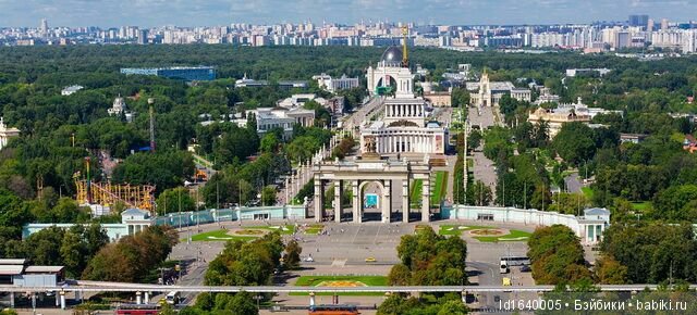 Прогулки с куклами по "территории праздника". Легенды и призраки СССР и быль 80-летней красавицы. Ч.1