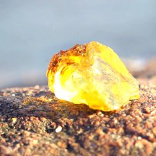 Милая сердцу Божедомка. "Парк янтарного периода". ч.6. (Продолжение). Изделия и украшения из янтаря.