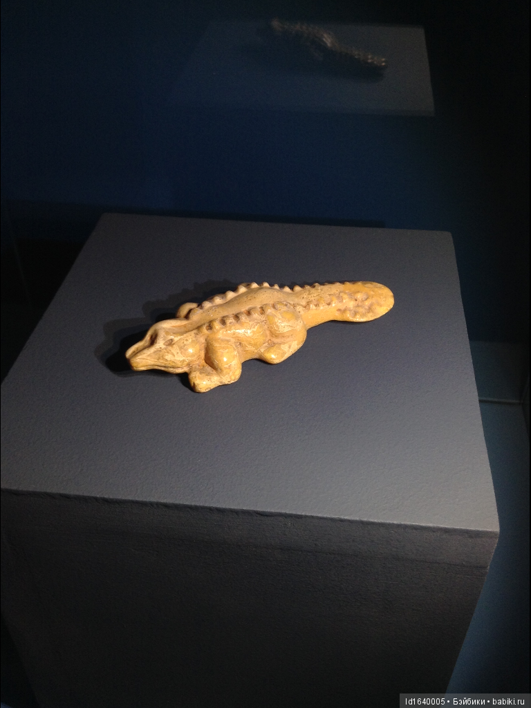 Милая сердцу Божедомка. "Парк янтарного периода". ч.6. (Продолжение). Изделия и украшения из янтаря