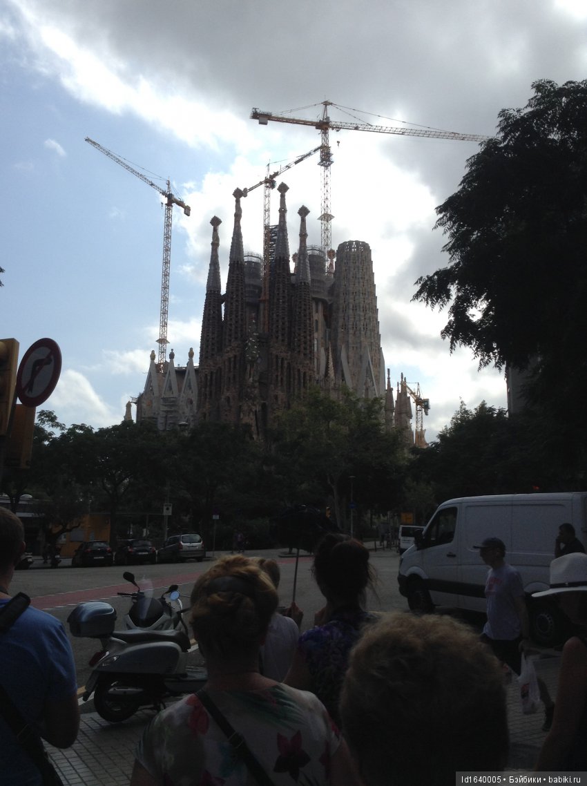 Путешествие Минуш в Испанию. Каталония. ч.2. Донна Барселона. Храм искупления грехов (фото 4)