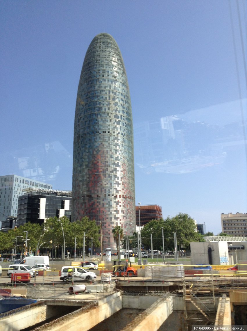 Путешествие Минуш в Испанию. Каталония. ч.2. Донна Барселона. Храм искупления грехов (фото 2)