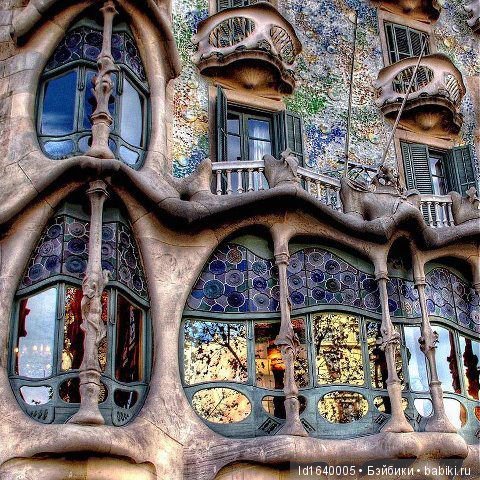 Путешествие Минуш в Испанию. Каталония. ч.2. Донна Барселона. Храм искупления грехов