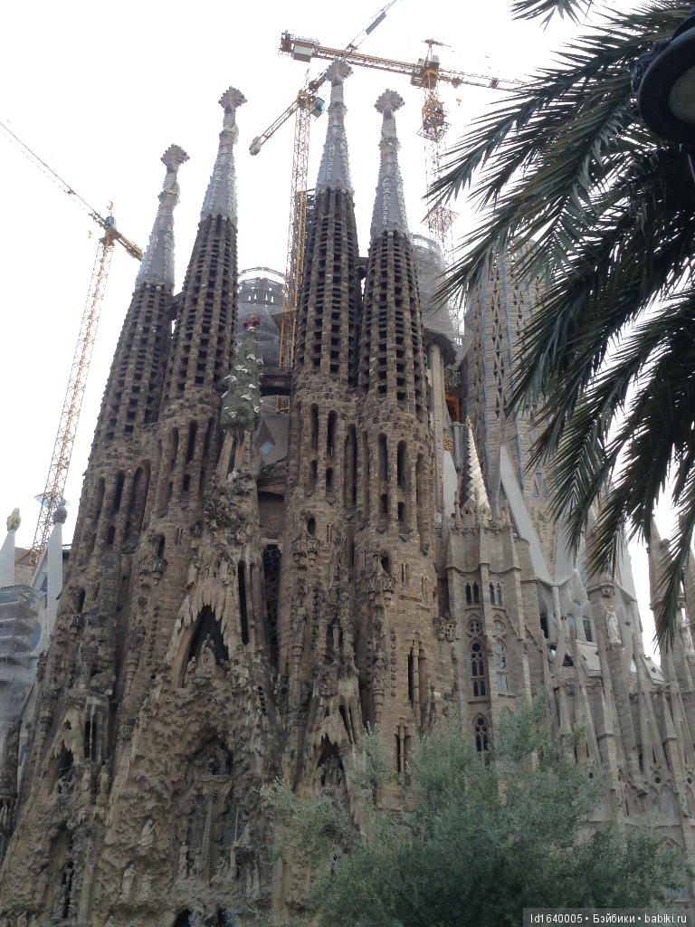 Путешествие Минуш в Испанию. Каталония. ч.2. Донна Барселона. Храм искупления грехов (фото 9)