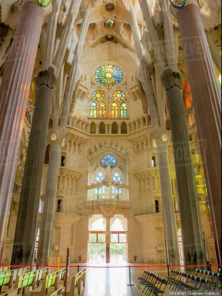 Путешествие Минуш в Испанию. Каталония. ч.2. Донна Барселона. Храм искупления грехов