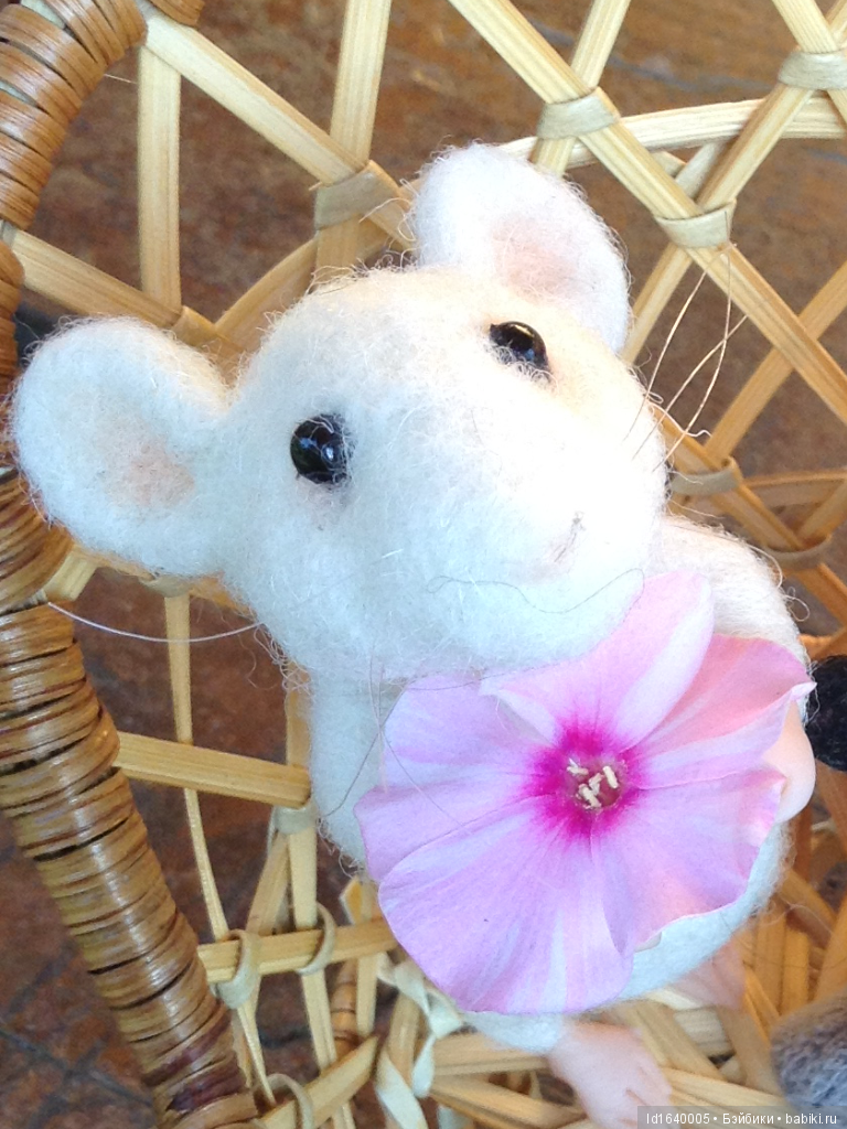 Лялька - гроза мышей. Мистер Пип