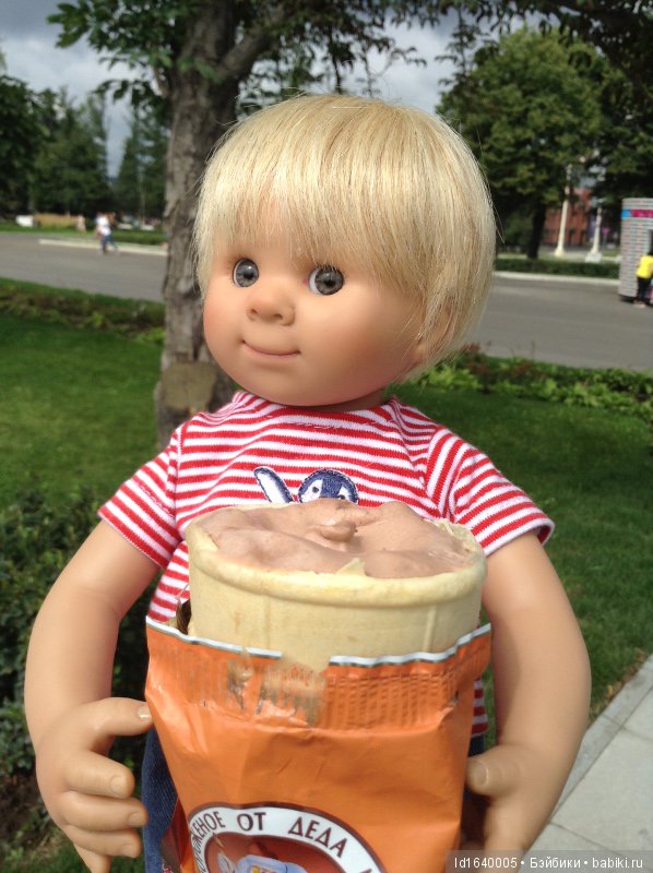 Прогулки с куклами по "территории праздника". Легенды и призраки СССР и быль 80-летней красавицы. Ч.1