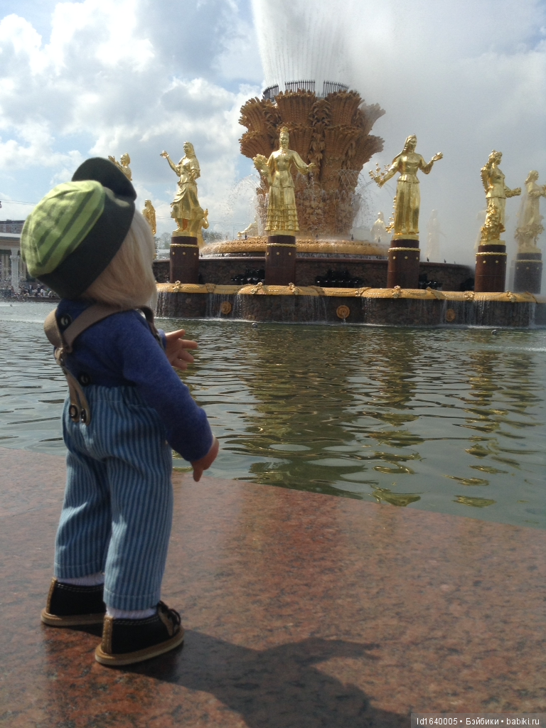 Прогулки с куклами по "территории праздника". Легенды и призраки СССР и быль 80-летней красавицы. Ч.1