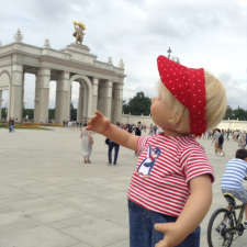 Прогулки с куклами по "территории праздника".  Легенды и призраки СССР и быль 80-летней красавицы . Ч.2