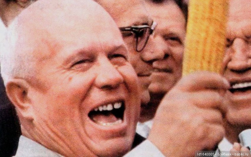 Прогулки с куклами по "территории праздника". Легенды и призраки СССР и быль 80-летней красавицы. Ч.1